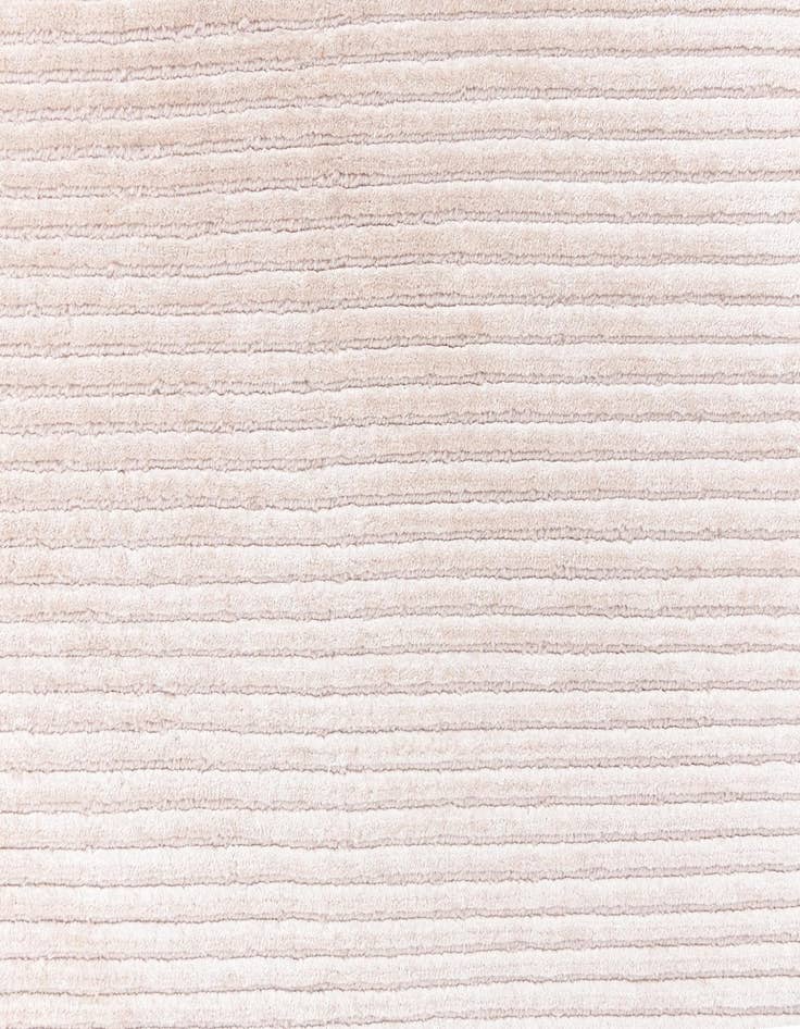 Detail image of  6' 9 x 6' 9  Hand Knotted Darya Wool Round Rug