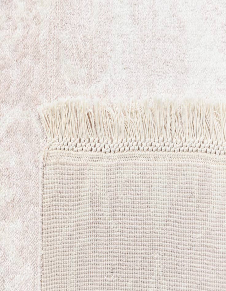 Detail image of  2' 7 x 9' 10  Hand Knotted Darya Wool Runner Rug