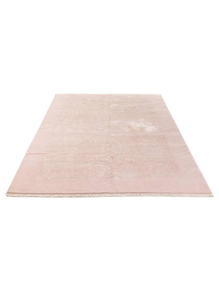 Detail image of  6' 6 x 9' 10  Hand Knotted Darya Wool Rug