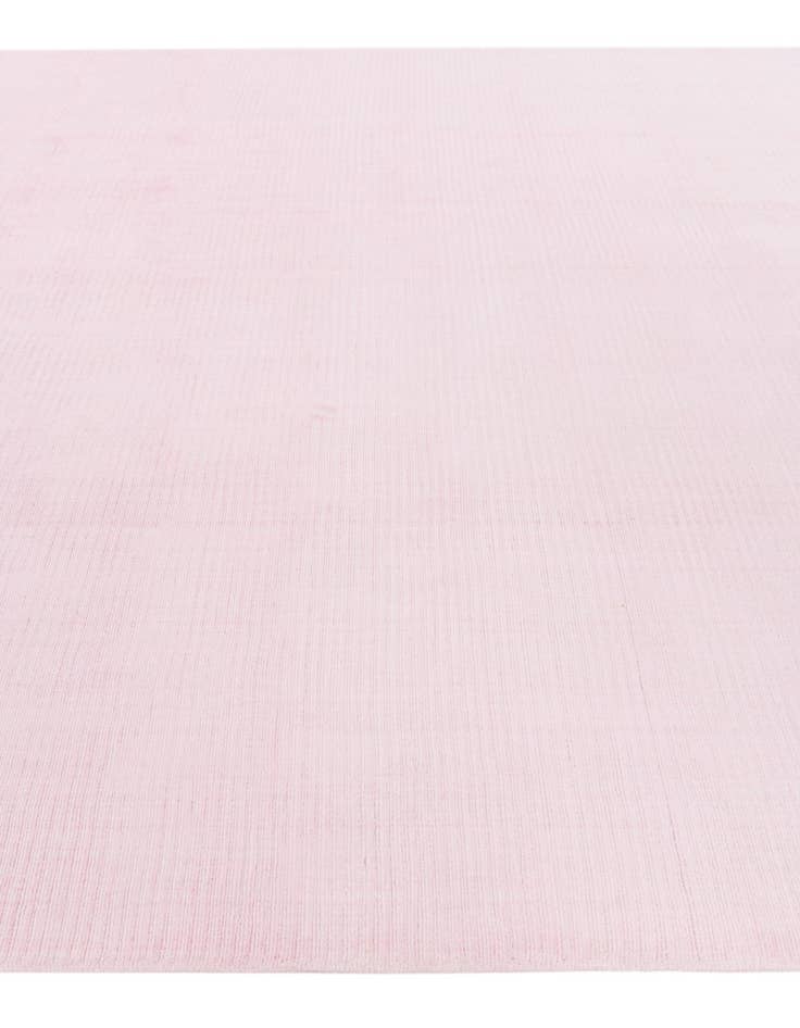 Detail image of  6' 6 x 9' 10  Hand Knotted Darya Wool Rug