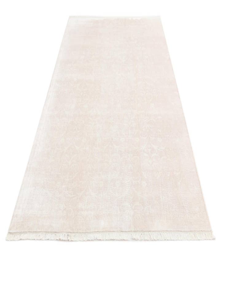 Detail image of  6' 5 x 9' 11  Hand Knotted Darya Wool Rug