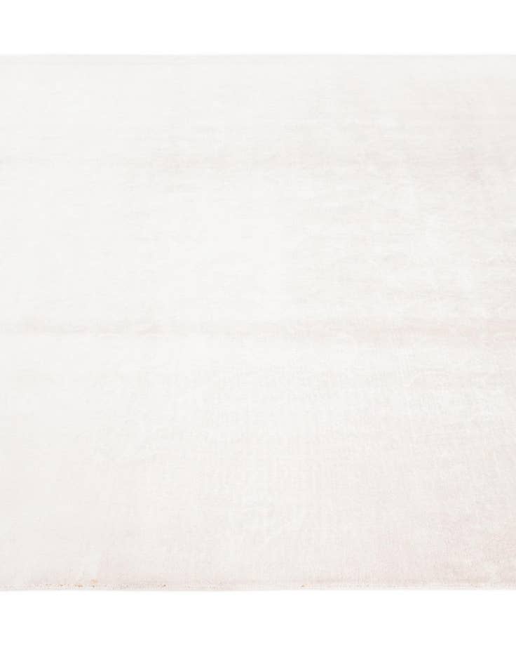 Detail image of  6' 5 x 9' 11  Hand Knotted Darya Wool Rug