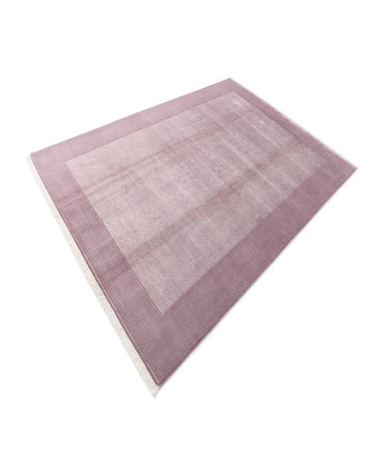 Detail image of  6' 5 x 9' 10  Hand Knotted Darya Wool Rug