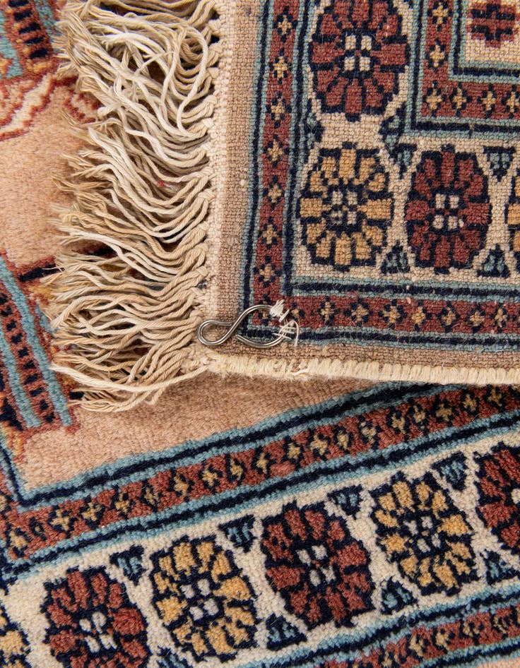 Detail image of  2' x 3' 1  Hand Knotted Lahour Wool Rug