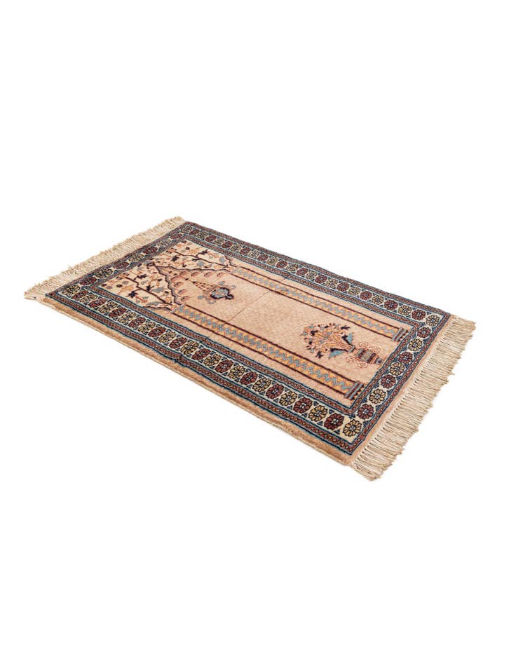 Detail image of  2' x 3' 1  Hand Knotted Lahour Wool Rug