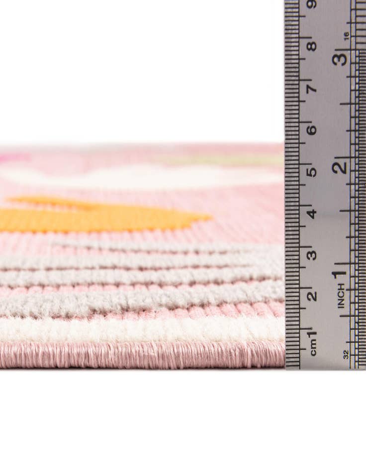 Detail image of  5' 3 x 7' 7  Washable  Indoor / Outdoor Rug