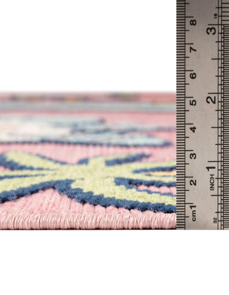 Detail image of  5' 3 x 7' 7  Washable  Indoor / Outdoor Rug