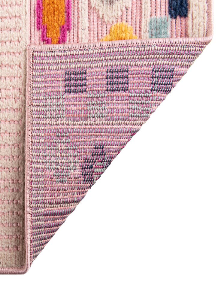 Detail image of  5' x 8'  Washable  Indoor / Outdoor Rug