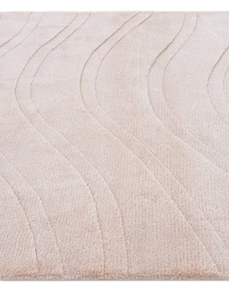 Detail image of  2' 8 x 9' 10  Hand Knotted Darya Wool Runner Rug