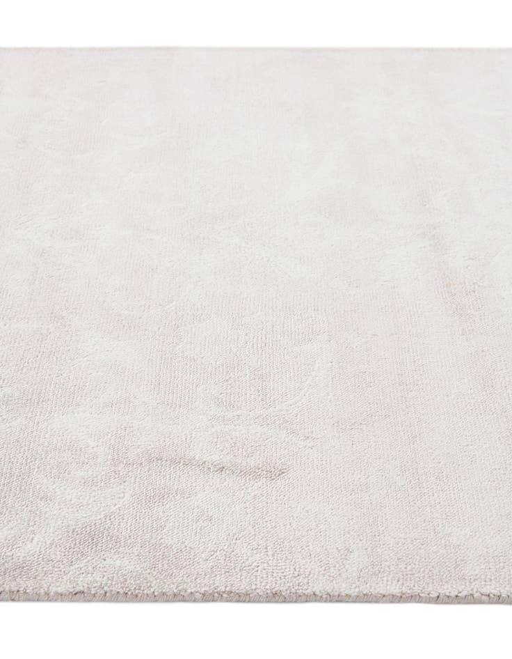 Detail image of  2' 7 x 9' 9  Hand Knotted Darya Wool Runner Rug