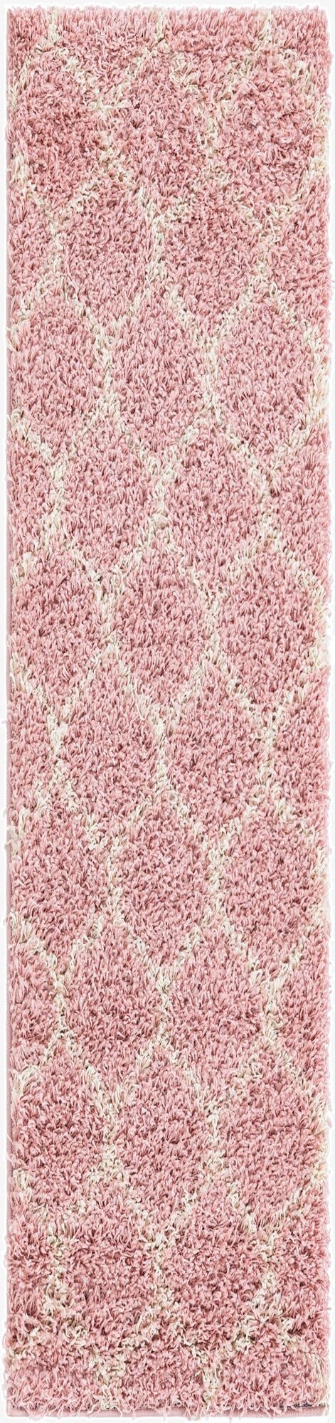 2' 7 x 12' Lattice Shag Runner Rug