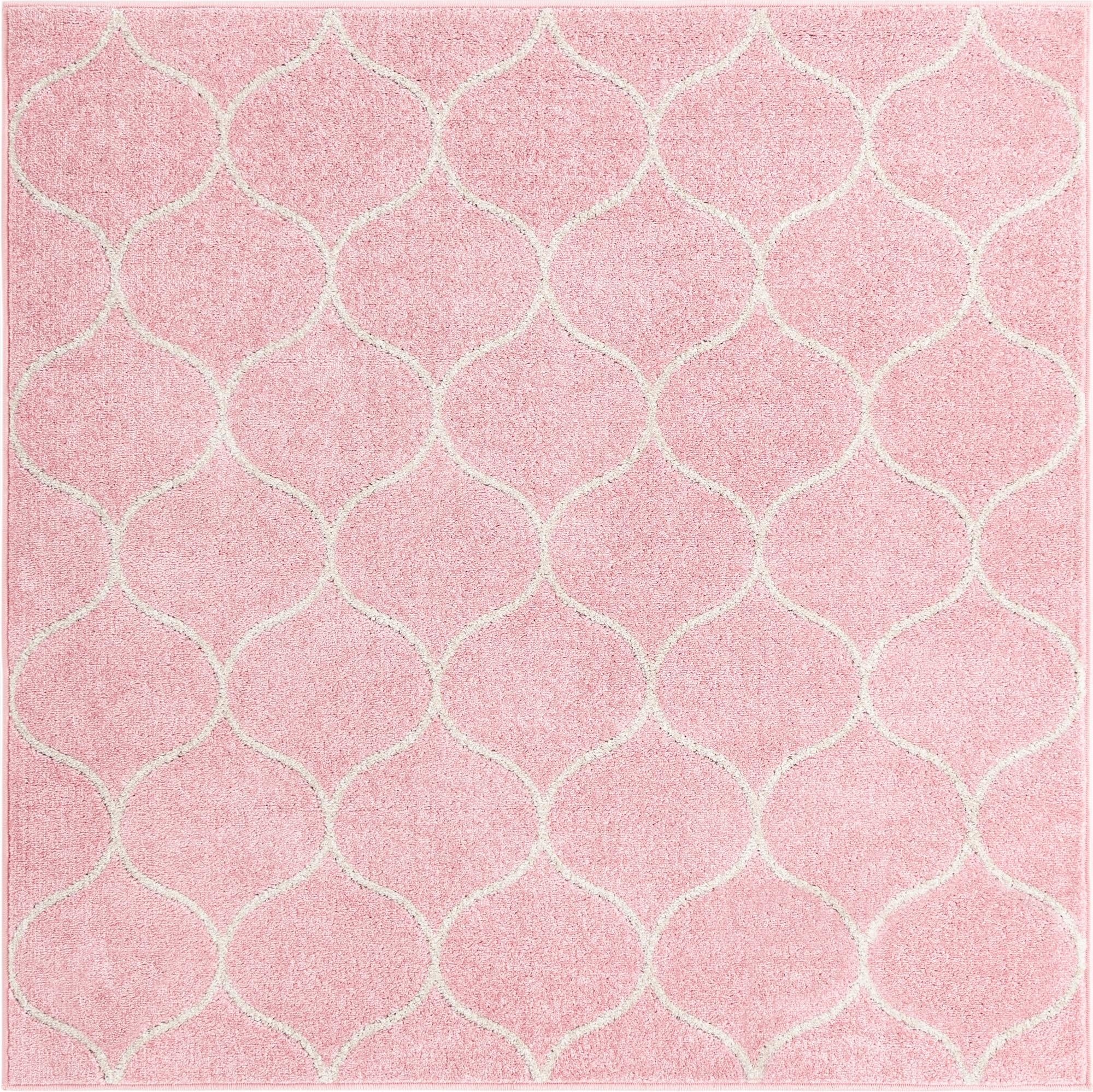  5' 3 x 5' 3 Lattice Frieze Square Rug