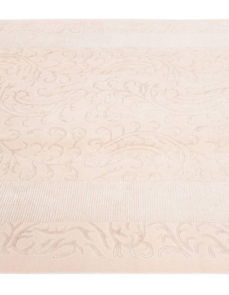 Detail image of  6' 8 x 9' 7  Hand Knotted Darya Wool Rug