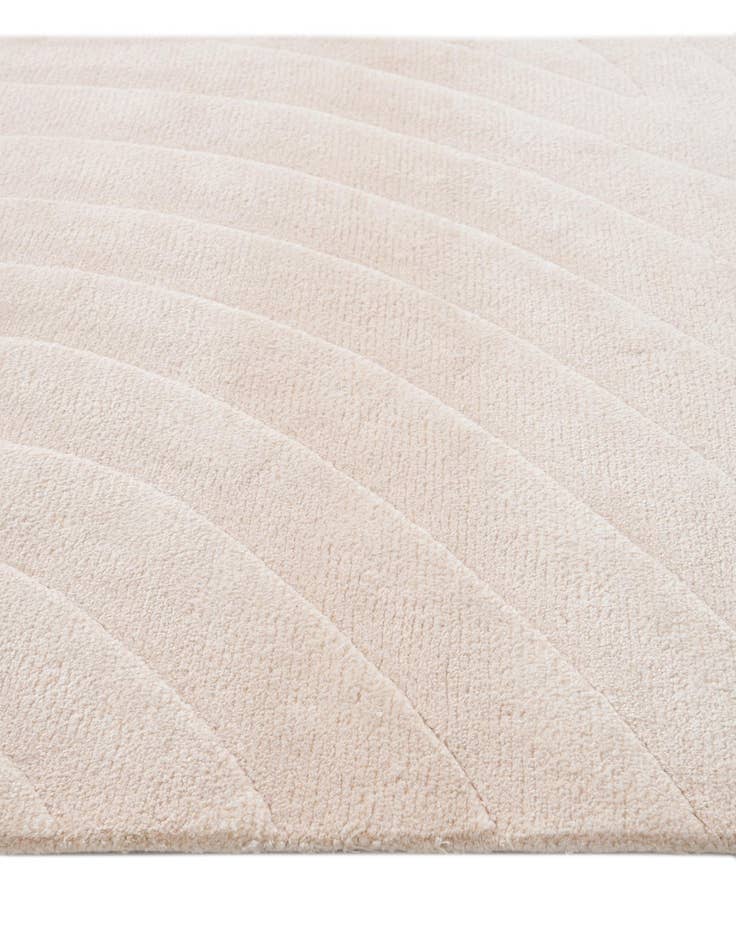 Detail image of  2' 8 x 9' 10  Hand Knotted Darya Wool Runner Rug