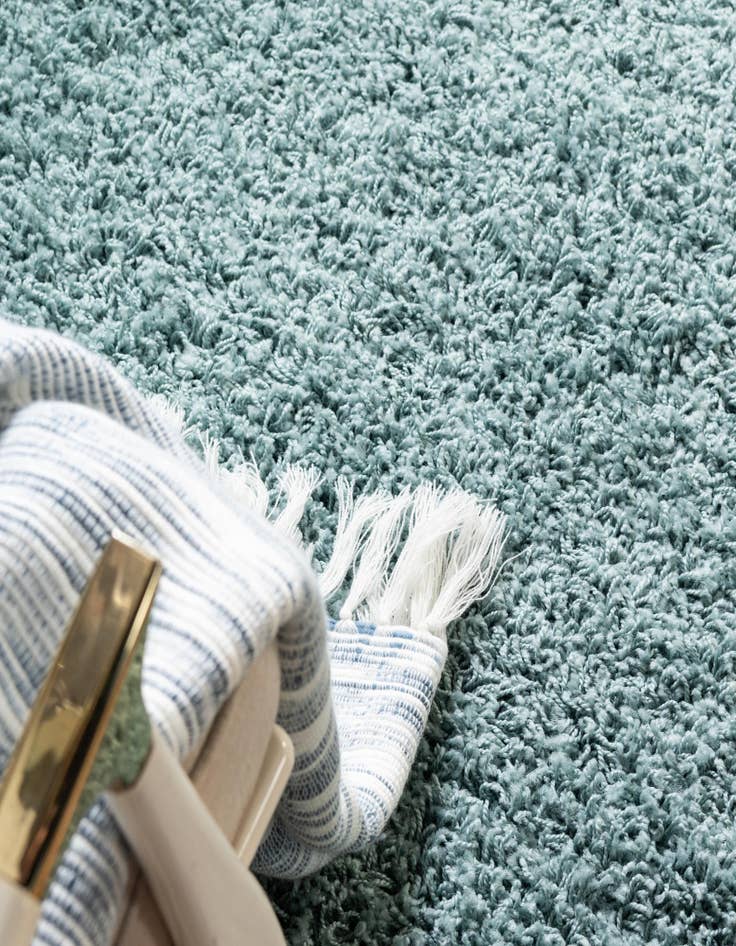 Detail image of  4' x 4' Solid Shag Round Rug