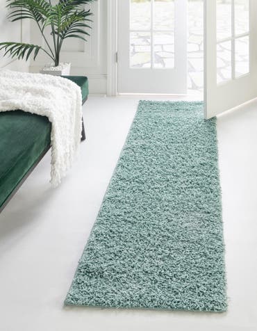  2' x 6' Comfort Solid Shag Runner Rug