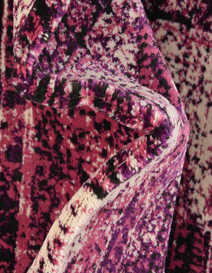 Detail image of  4' x 6' Ankara Rug