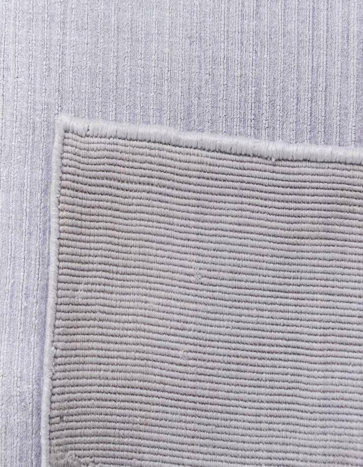 Detail image of  6' 5 x 9' 9  Hand Knotted Darya Wool Rug