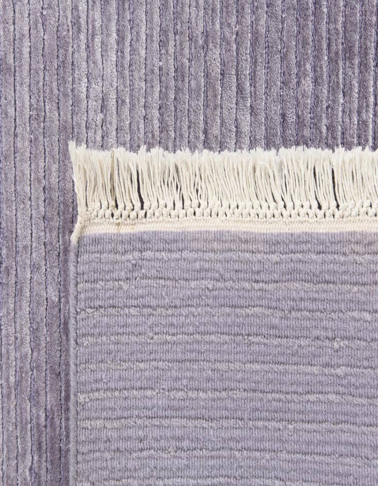 Detail image of  6' 9 x 9' 9  Hand Knotted Darya Wool Rug