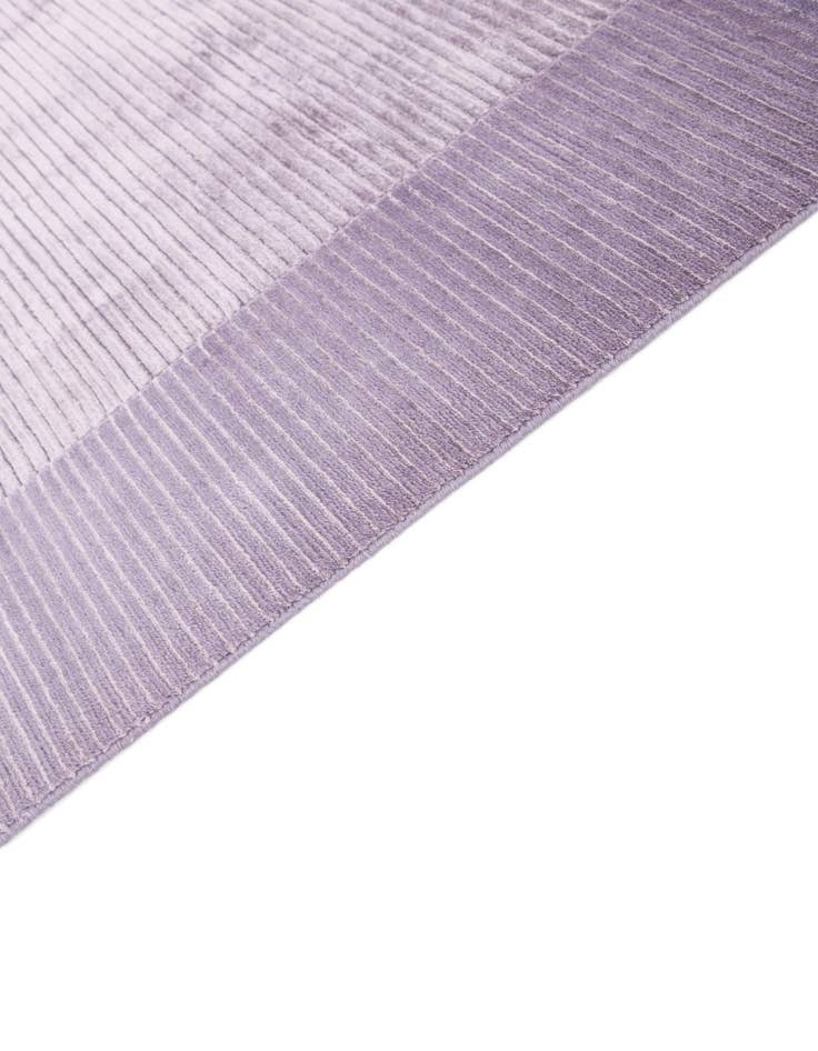 Detail image of  5' 6 x 8'  Hand Knotted Darya Wool Rug