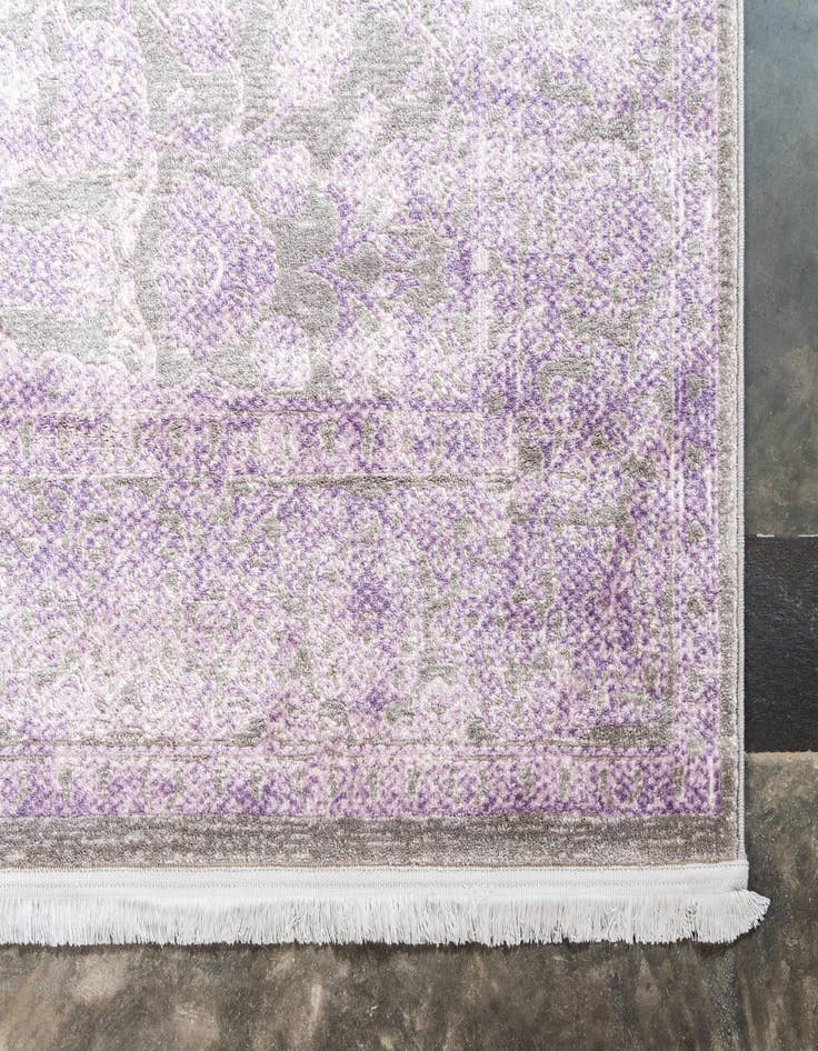 Detail image of  3' 3 x 5' 3 Modern Classical Rug