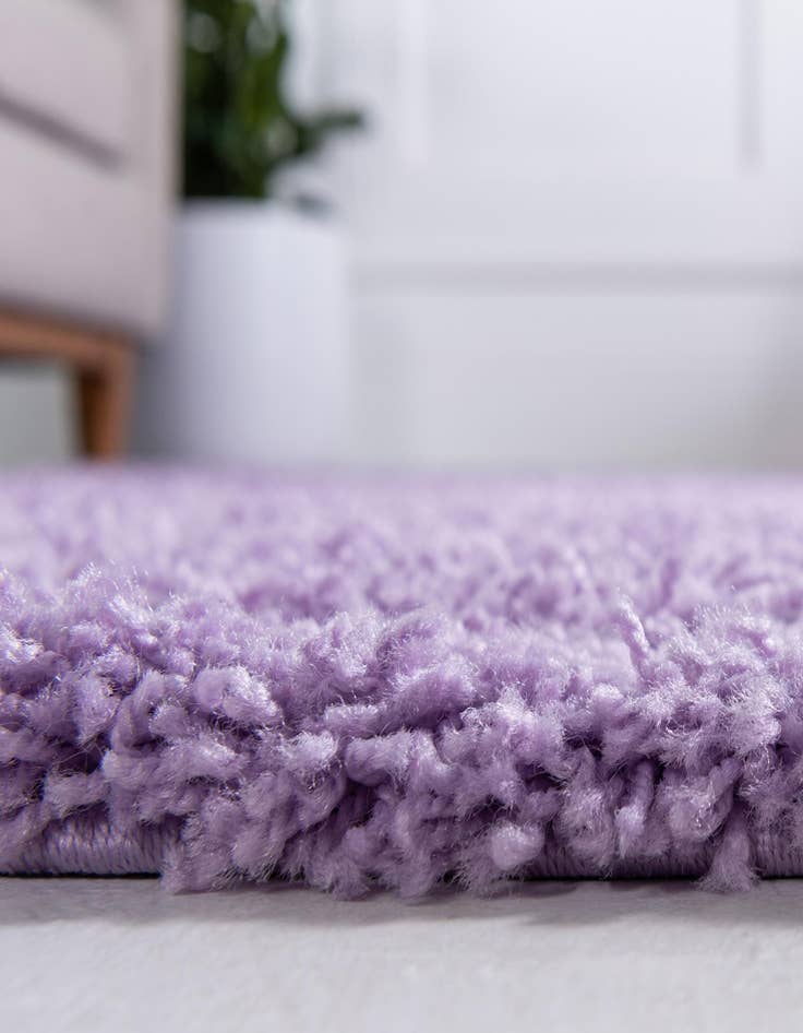 Detail image of  7' 10 x 10' Solid Shag Rug