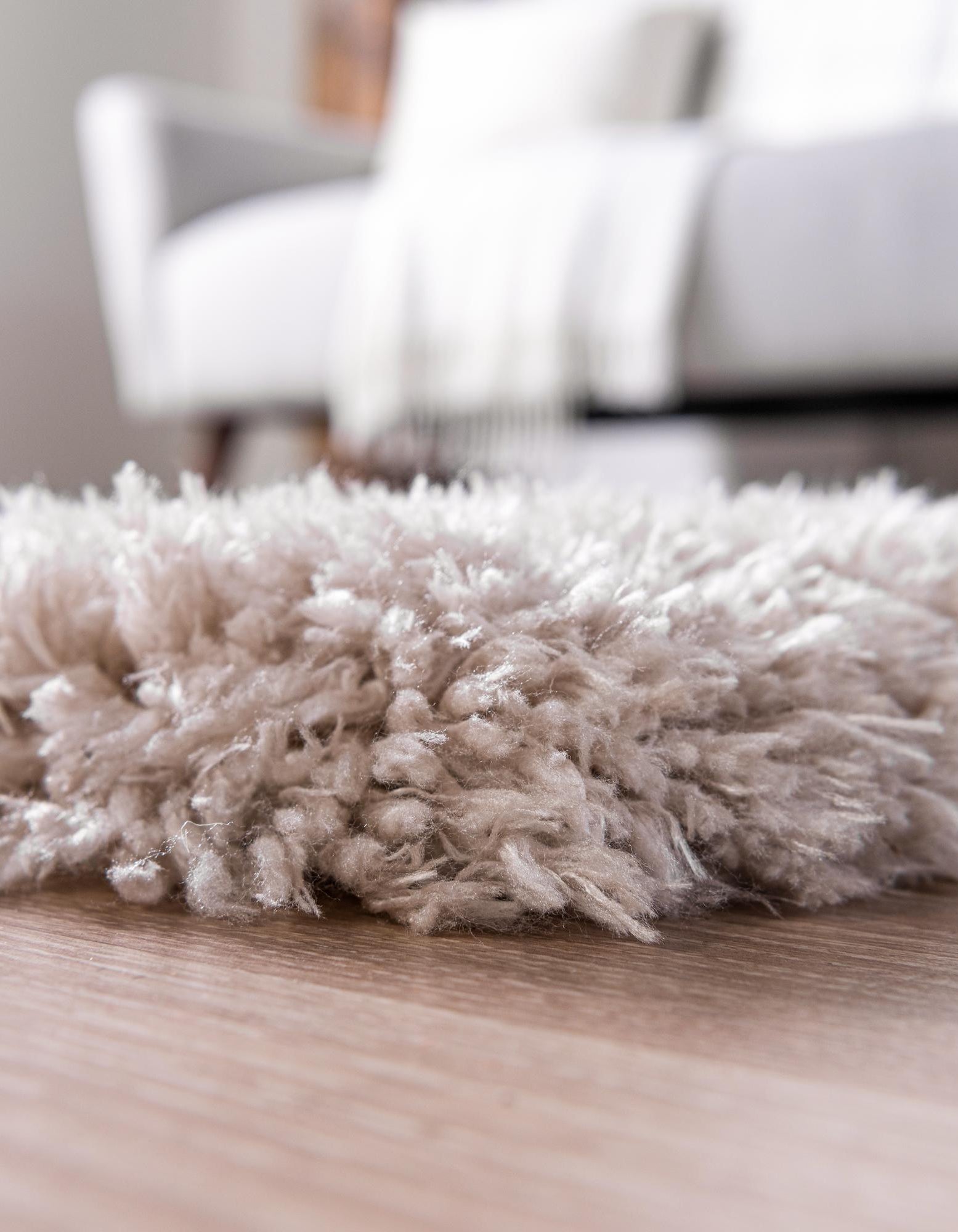 Linen 4' x 6' Infinity Shag Rug | Rugs.com