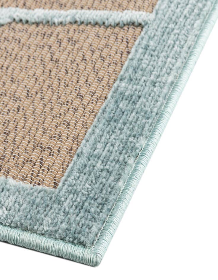 Detail image of  5' x 7' 7  Washable  Indoor / Outdoor Rug