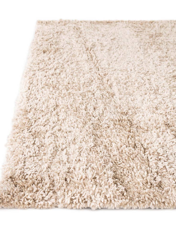 Detail image of  7' x 10' Zermatt Shag Rug