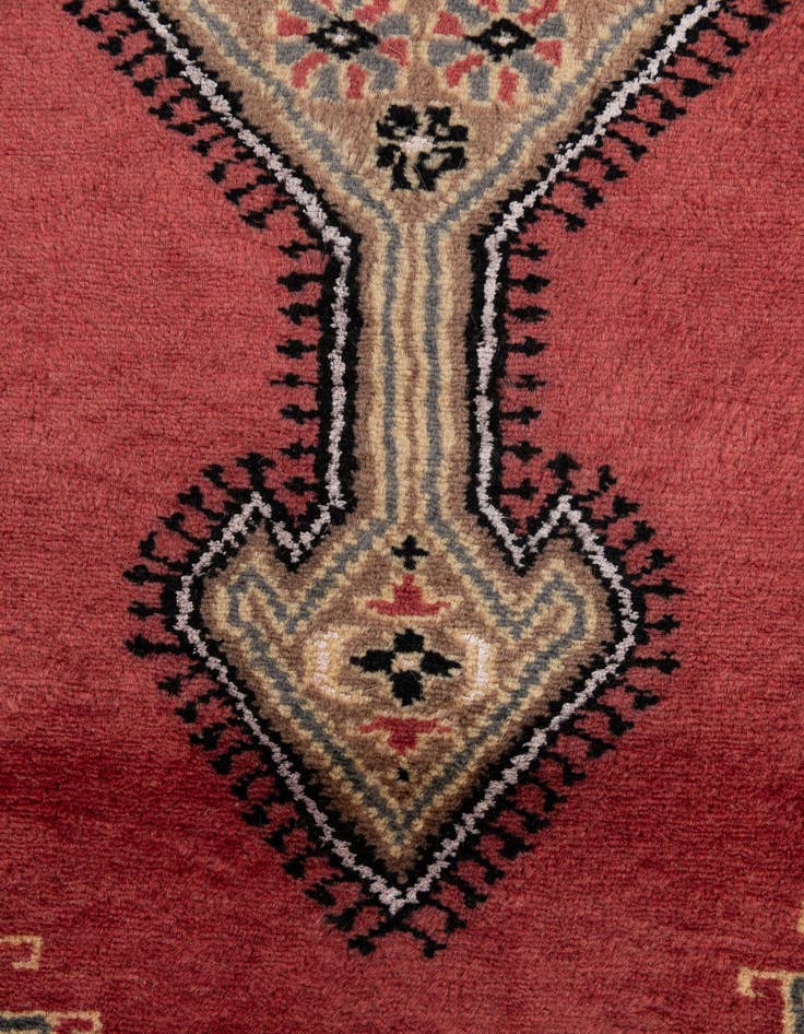 Detail image of  4' 4 x 6' 7  Hand Knotted Bokhara Rug