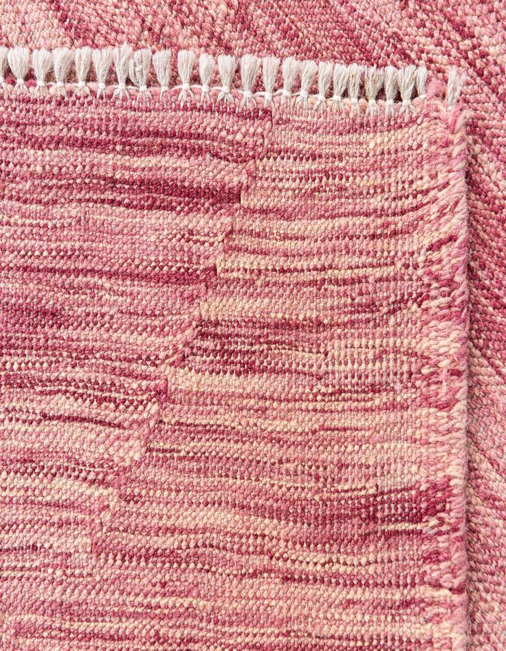 Detail image of  6' 6 x 9' 8  Hand Woven Kilim Modern Wool Rug