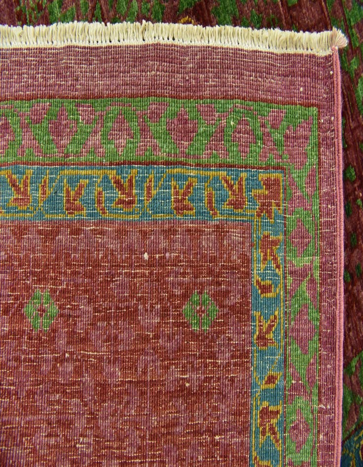 Detail image of  6' 11 x 9' 11  Hand Knotted Mamluk Ziegler Rug