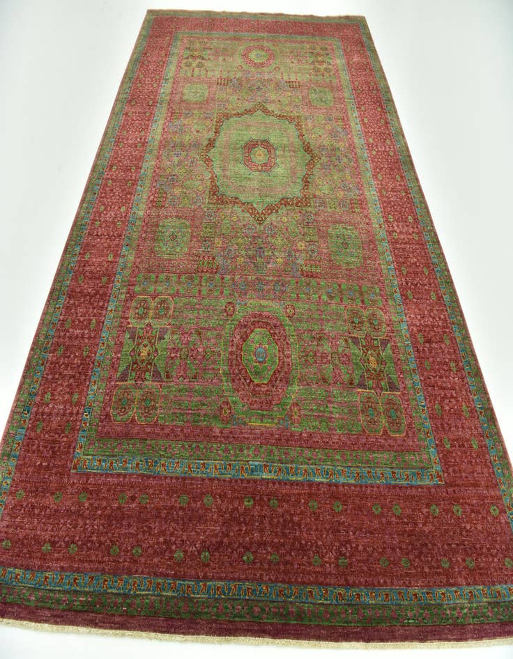 Detail image of  6' 11 x 9' 11  Hand Knotted Mamluk Ziegler Rug