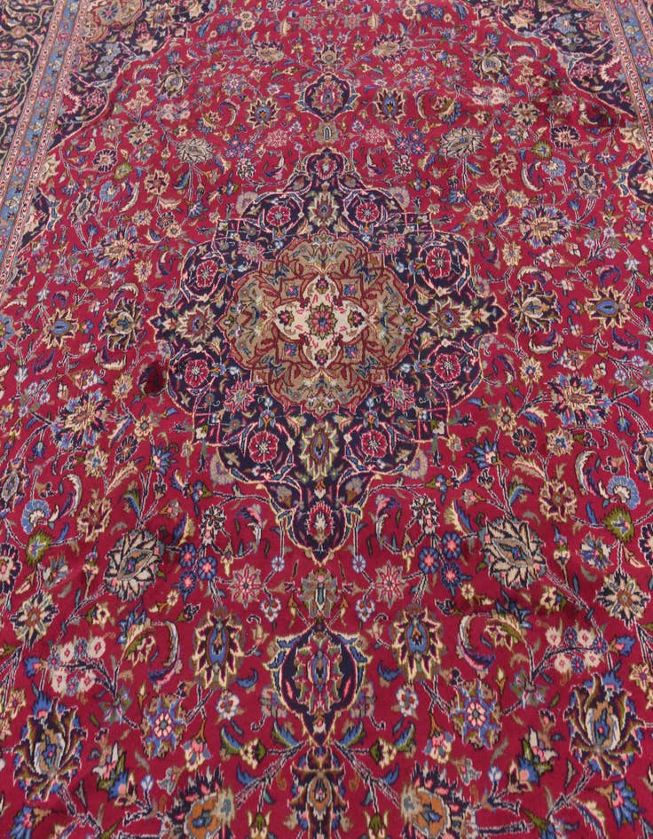 Detail image of 9' 8 x 13' 4 Hand Knotted Mashad Persian Wool Rug