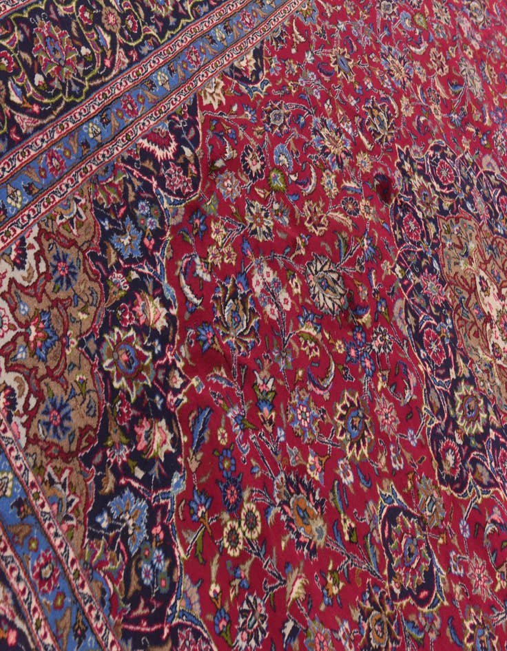 Detail image of 9' 8 x 13' 4 Hand Knotted Mashad Persian Wool Rug