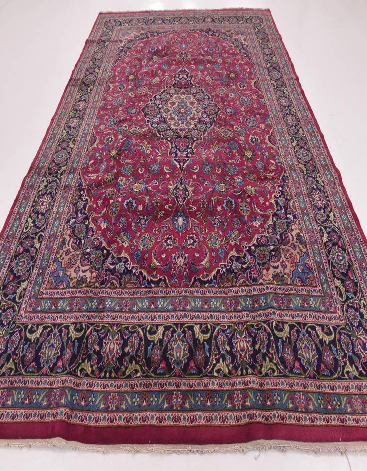 Detail image of  9' 9 x 13'  Hand Knotted Mashad Persian Wool Rug