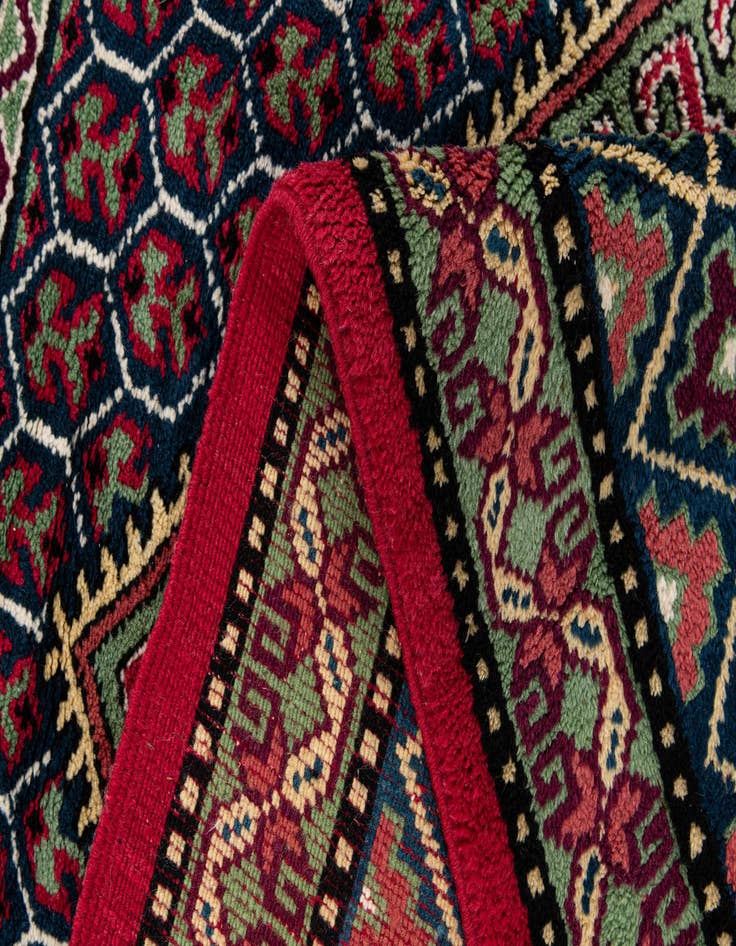 Detail image of  6' 11 x 9' 4  Hand Knotted Moroccan Wool Rug