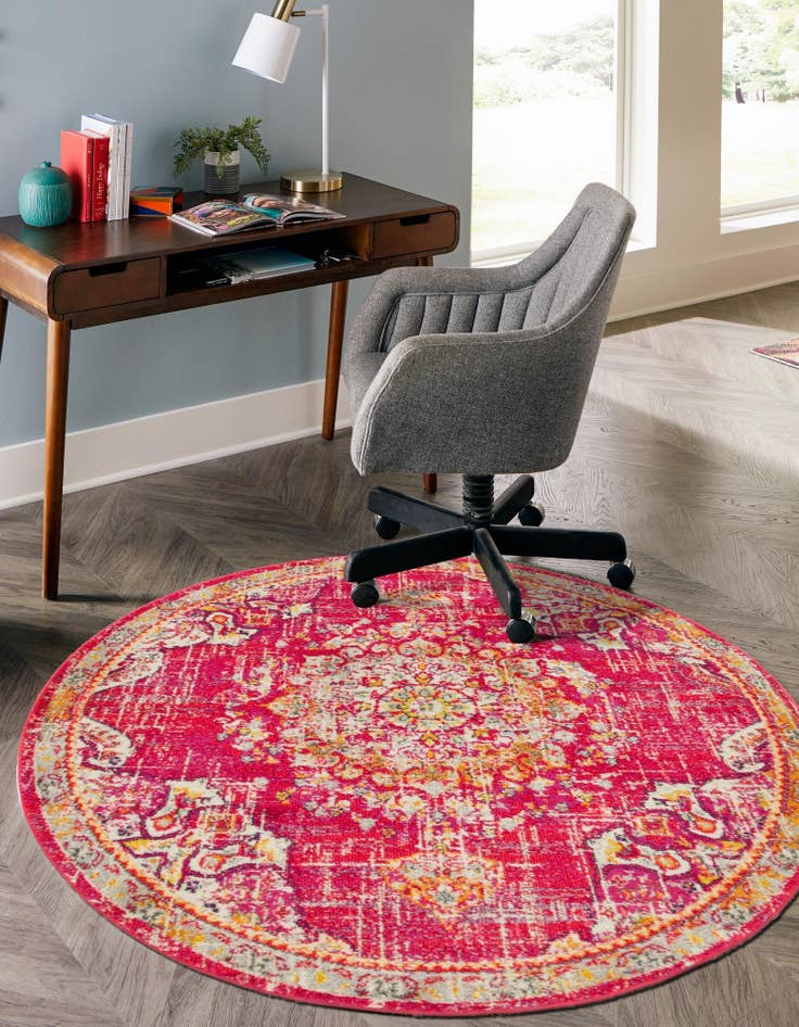 Detail image of 6' x 6' Madeline Round Rug