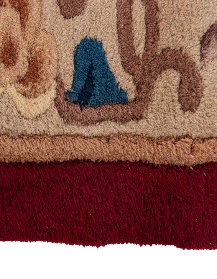 Detail image of  2' 5 x 4' 9  Hand Knotted Carved Pekin Oriental Wool Runner Rug