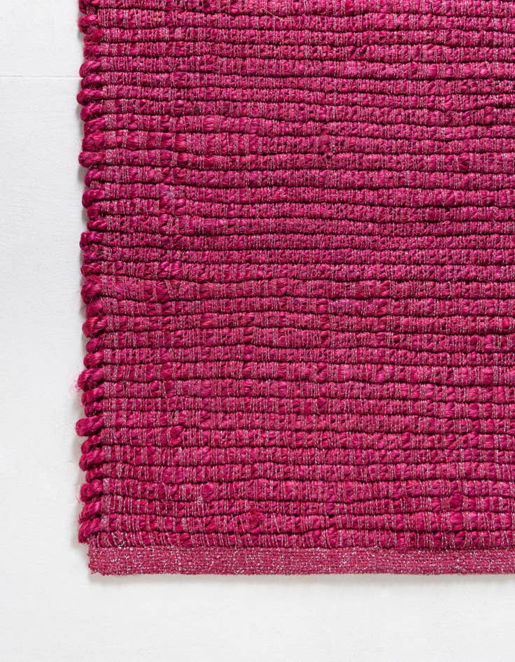 Detail image of 2' 6 x 6' Hand Woven Gilded Jute Runner Rug