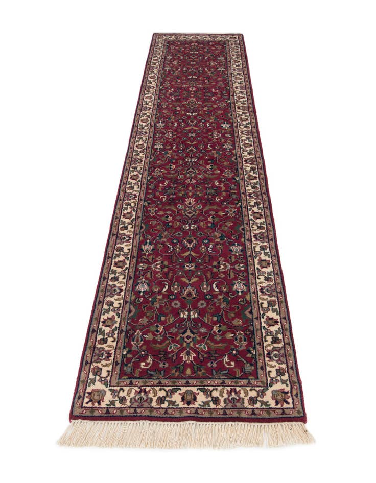 Detail image of  2' 7 x 11' 2 Isfahan Wool Runner Rug