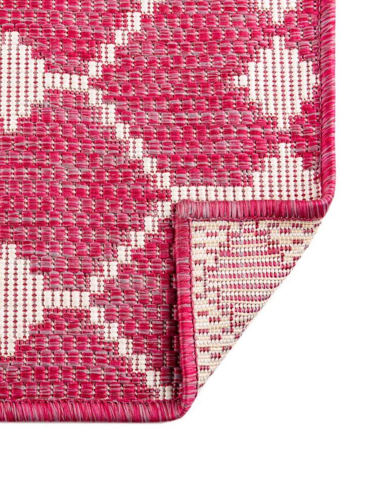 Detail image of  2' x 6'  Washable Lattice Indoor / Outdoor Runner Rug