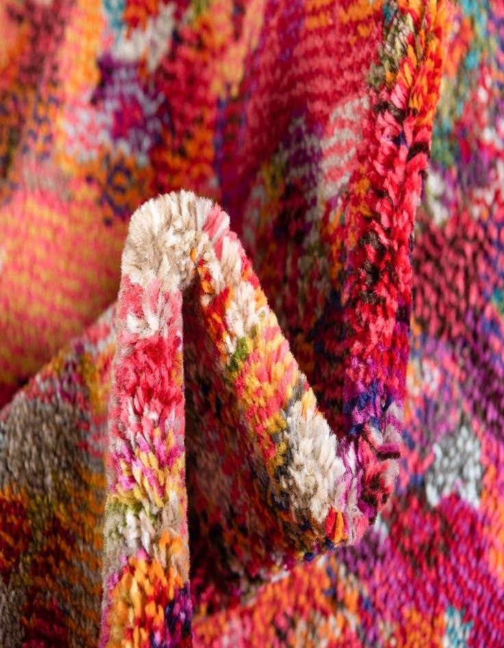 Detail image of  2' 2 x 6'  Washable Theia Runner Rug