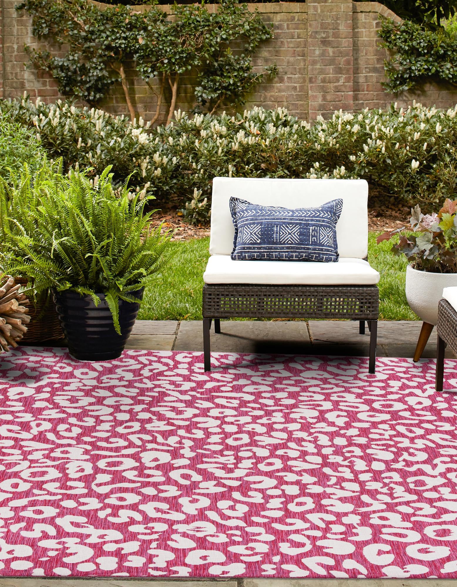 Magenta 10' x 10' Safari Indoor / Outdoor Square Rug | Rugs.com