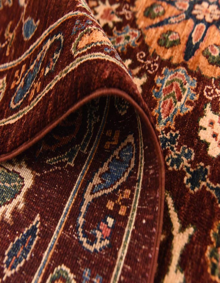 Detail image of  6' 11 x 9' 9  Hand Knotted Ariana Ziegler Rug
