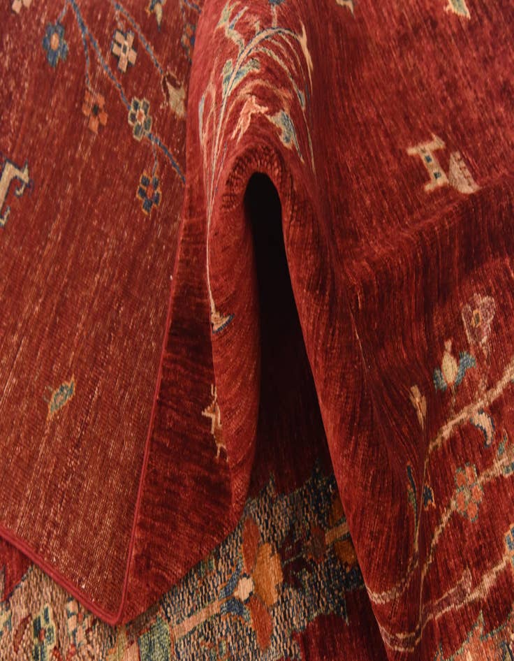 Detail image of  7' x 9' 6  Hand Knotted Ariana Ziegler Rug