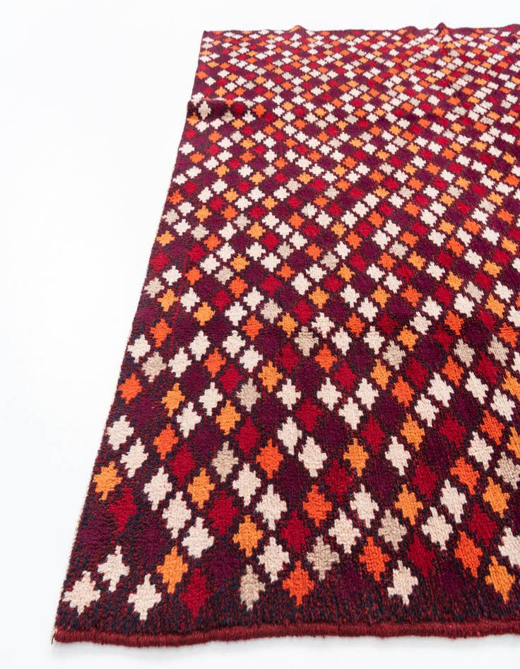 Detail image of  4' 10 x 6' 8  Hand Knotted Balouch Wool Rug