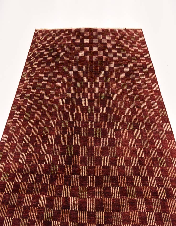 Detail image of  6' 8 x 9' 5  Hand Knotted Darya Rug