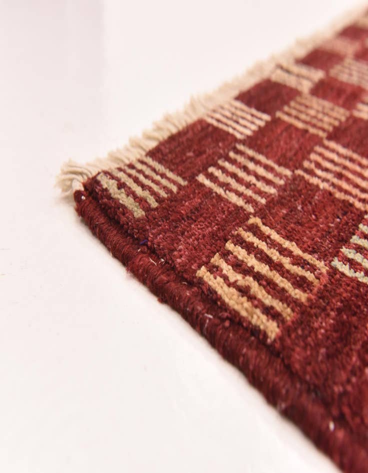 Detail image of  6' 8 x 9' 5  Hand Knotted Darya Rug