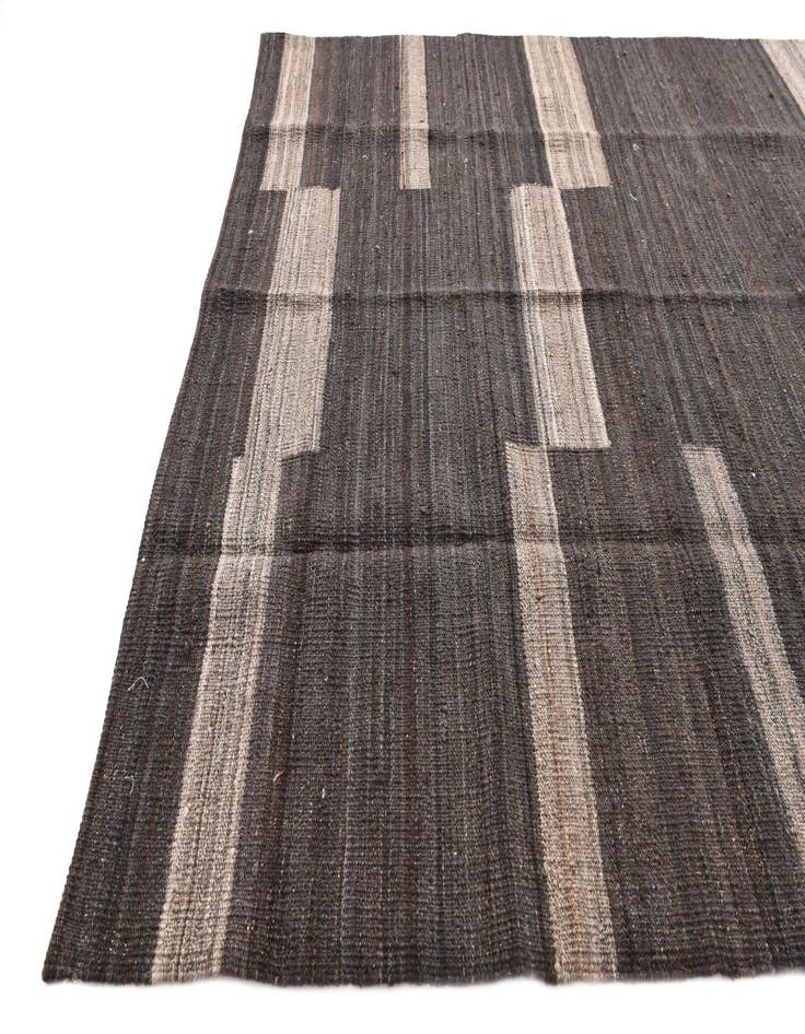 Detail image of  4' 4 x 5' 9  Hand Woven Kilim Modern Wool Rug